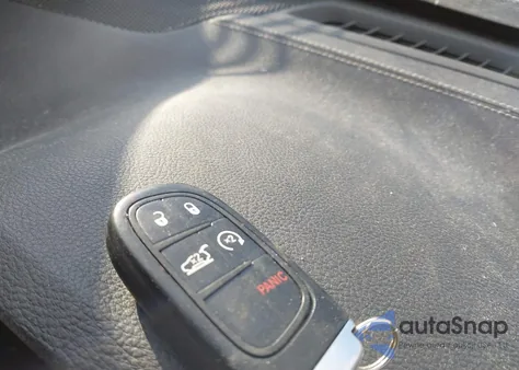 2015 Jeep Cherokee Latitude from USA, damaged, VIN 1C4PJMCS9FW528559